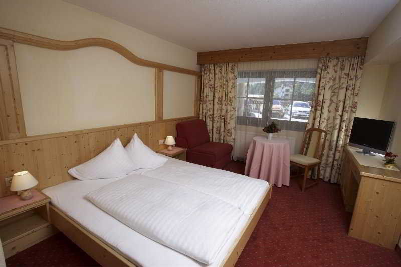 Alphof Sölden Hotell Exteriör bild